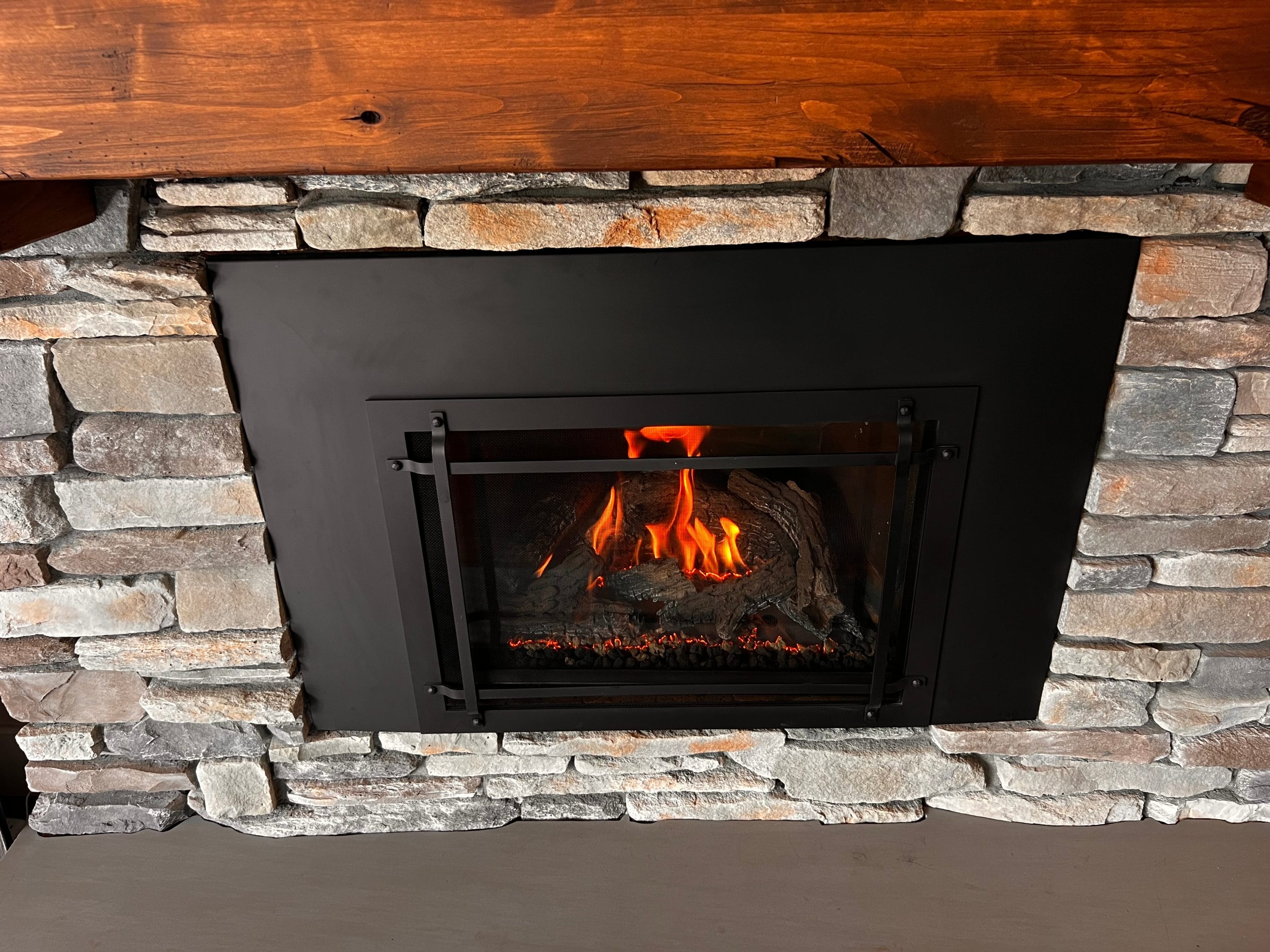Many Bakersfield homeowners prefer the convenience of a gas hearth appliance.